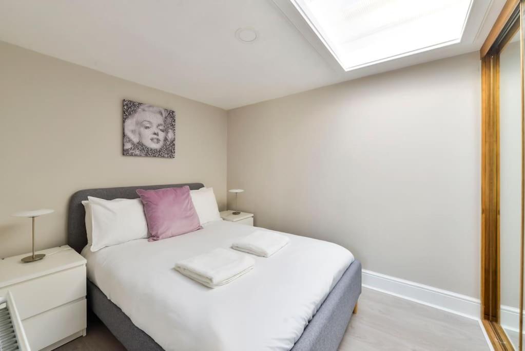 George IV Bridge - Superbly Located 3 Bedroom! Edinburgh Dış mekan fotoğraf